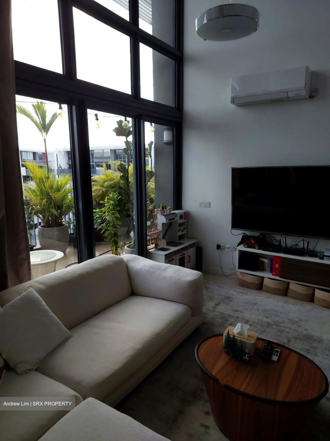 The Lakefront Residences (D22), Condominium #516141001
